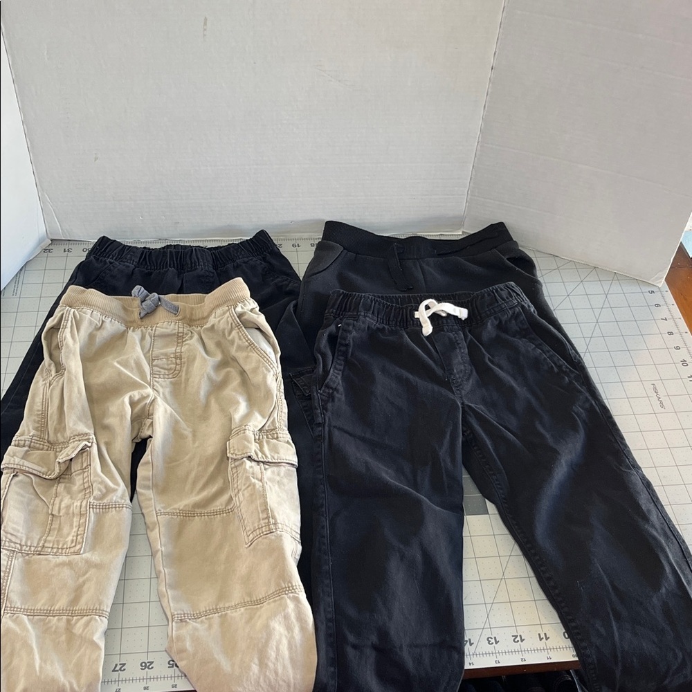 Lot of 4 pants